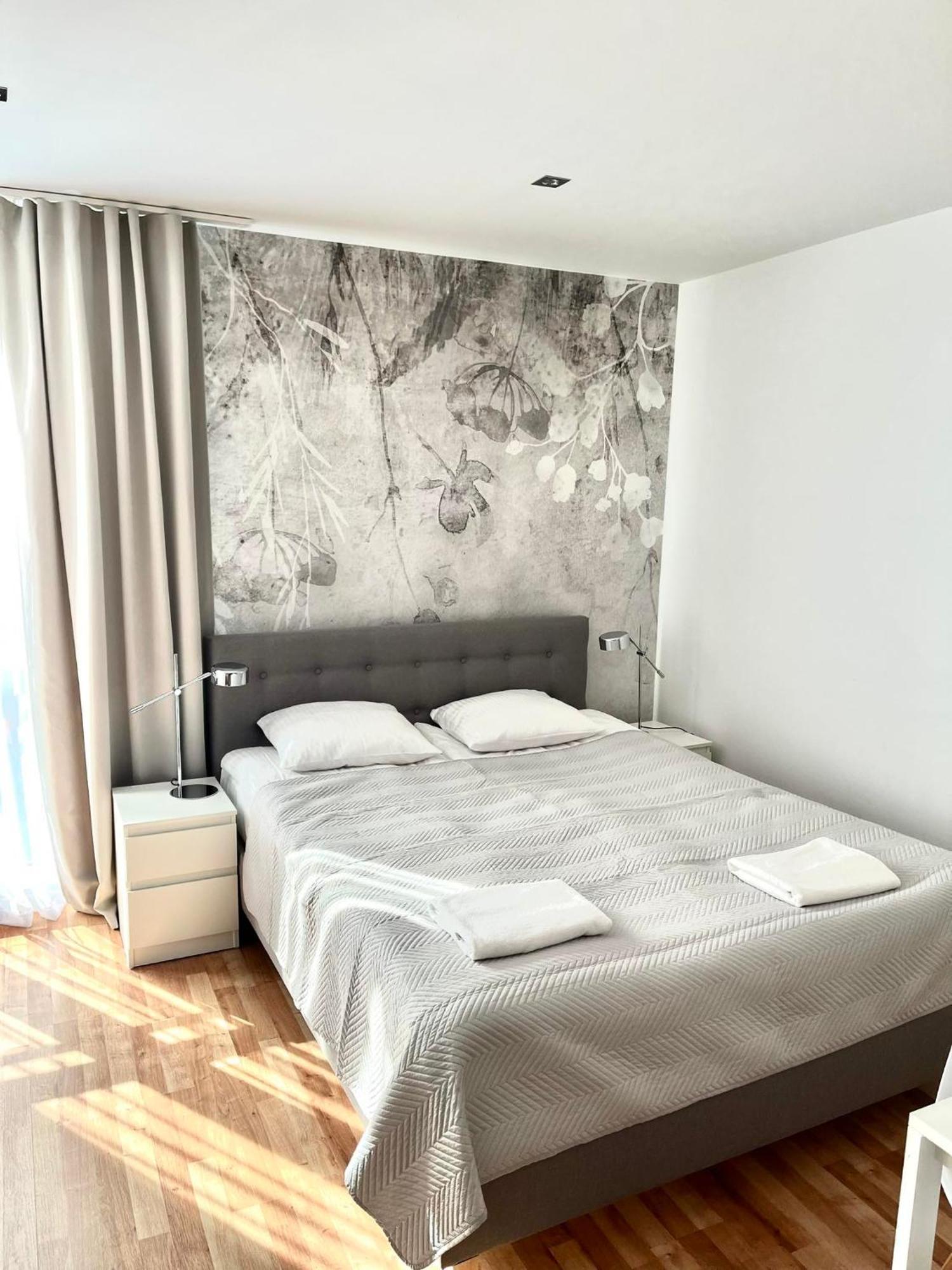 Apartament Kosciuszki City Center By Apartamenty Na Dni Breslavia Esterno foto